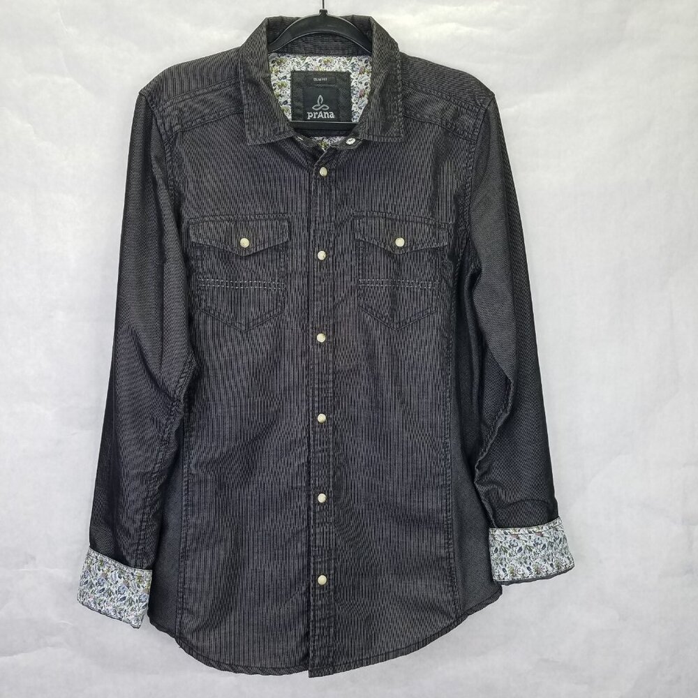 Prana Kellan Button Down Shirt Men’s M Cargo Slim Fit Grey Flip Cuff Pearl Snap